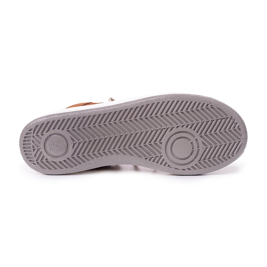 Gefütterte Schuhe Prestige Vlnka hoch braun